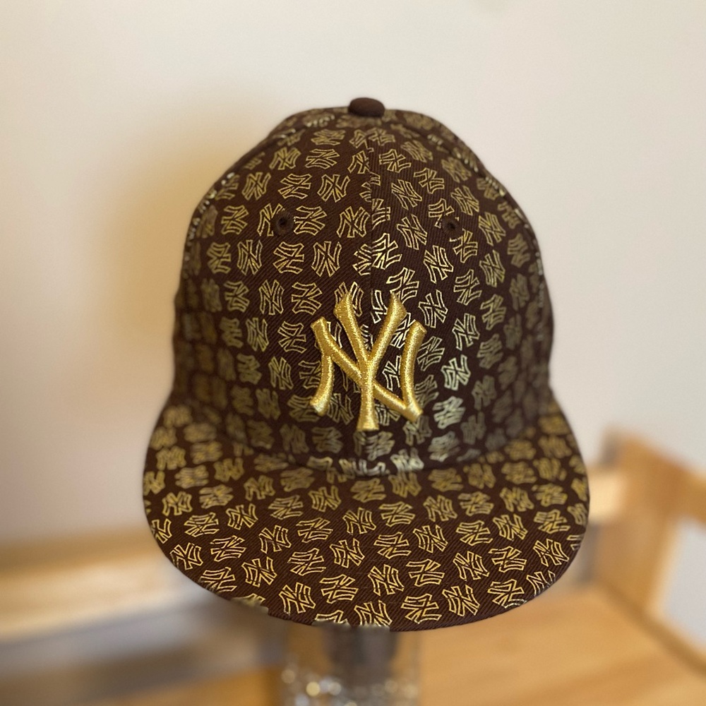 New Era NY Yankees Flat Brim Hat